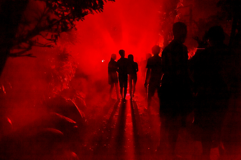 eldagsen_OTHERPOEMS_Red