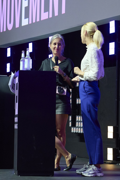 Esther Haase und Jasmin Seck auf der Photopia Stage 2023