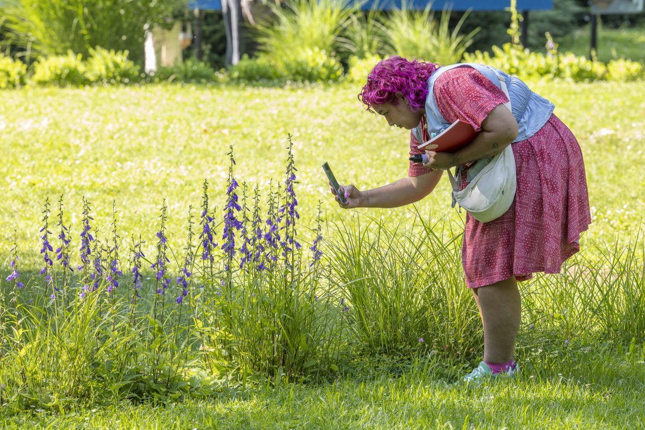 FPC457 - Meeting Bobbi Lockyer at La Gacilly Baden Photo 2025 (ENG) 5 Fotopodcast Bobbiy Lockyer 2