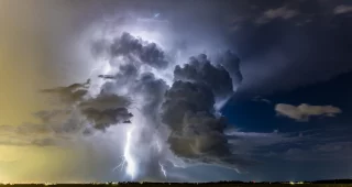 FPC452 – Zurück aus der Juli-Pause: halbe Besetzung, voller Inhalt