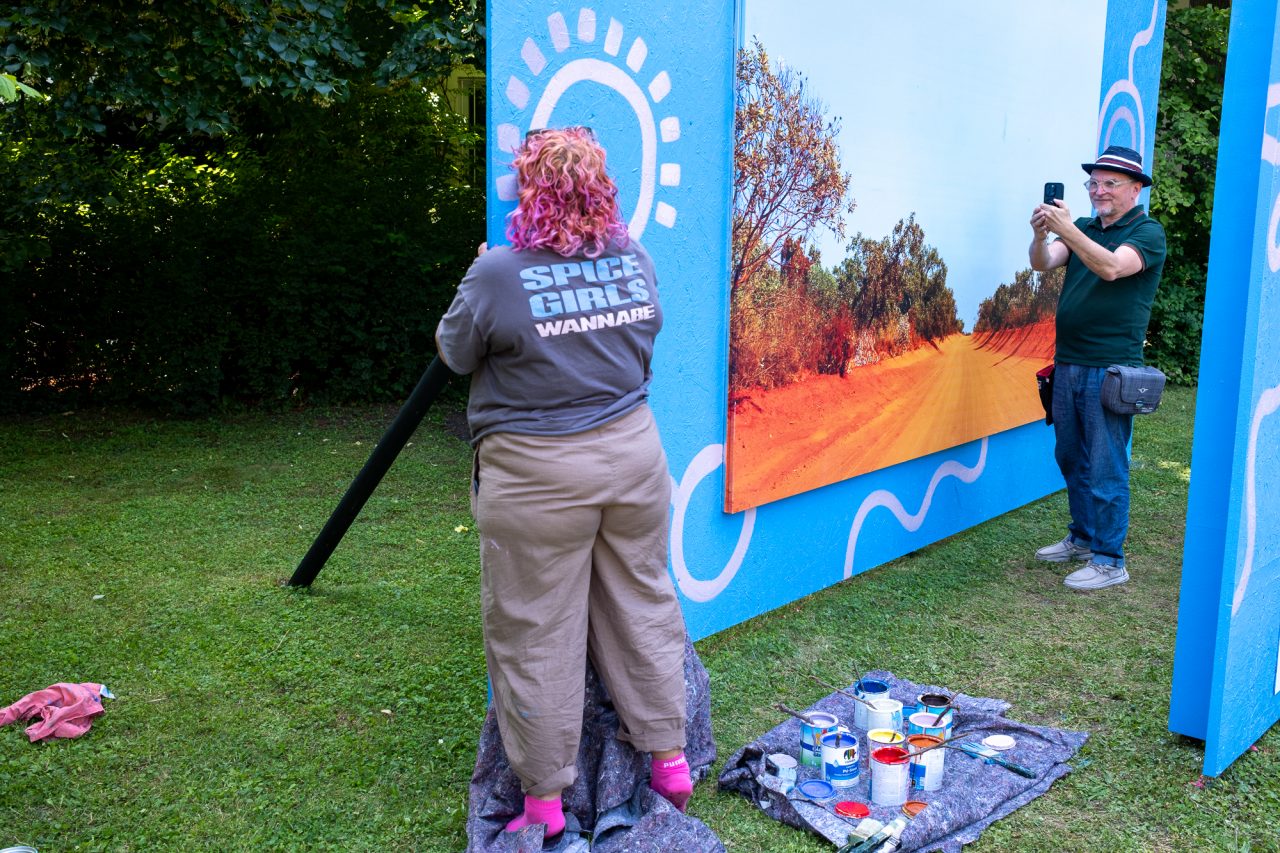 FPC457 - Meeting Bobbi Lockyer at La Gacilly Baden Photo 2025 (ENG) 11 Fotopodcast blockyer baden25 321