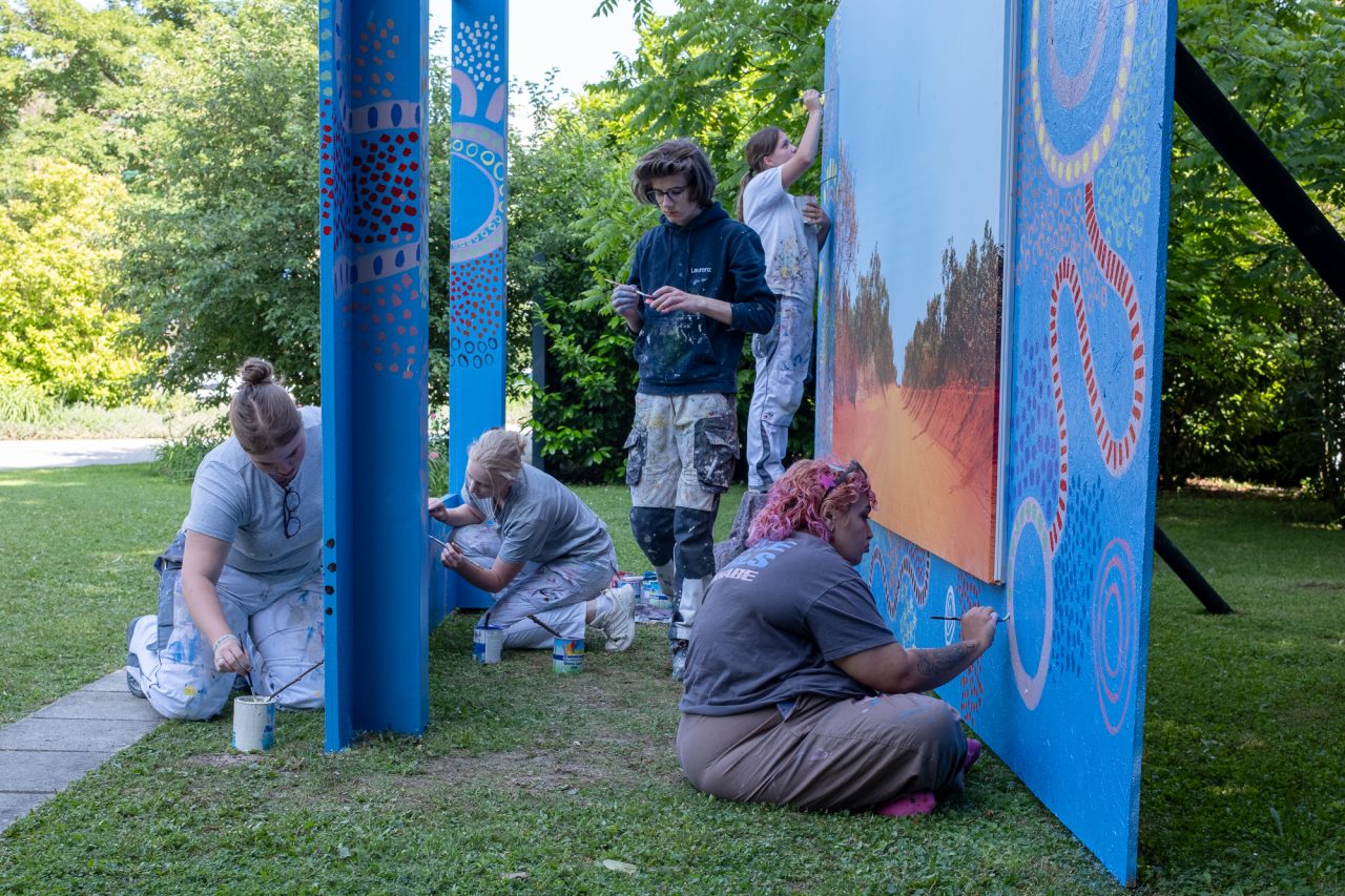 FPC457 - Meeting Bobbi Lockyer at La Gacilly Baden Photo 2025 (ENG) 13 Fotopodcast blockyer malschule baden25 434